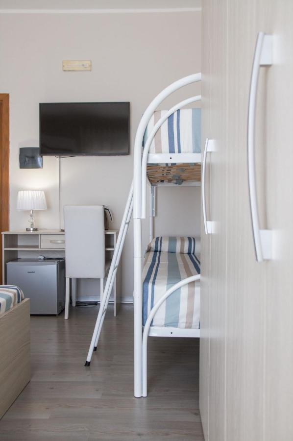 Bluriva Hotel ชิโรมารีนา ภายนอก รูปภาพ